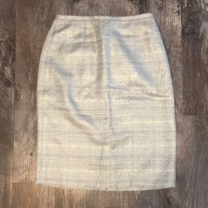 Ann Taylor pencil skirt in golden tan size 6